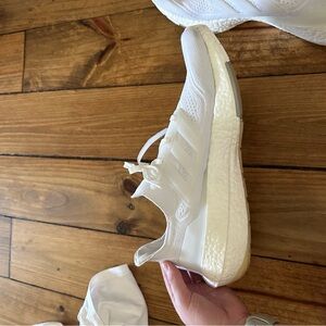 Men’s adidas ultra-boost 11.5